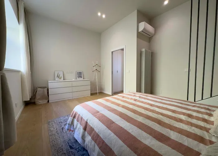 Realkasa Charming Luxury Apt. 볼로냐